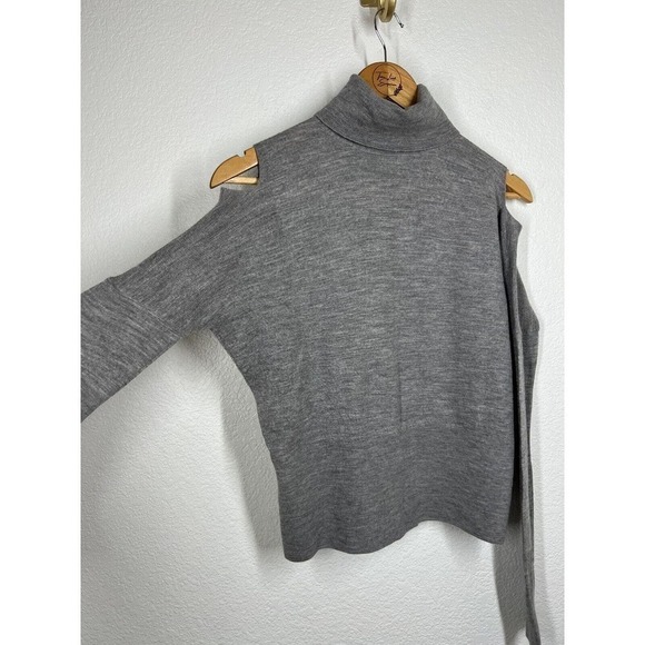 Vince Small S Cold Shoulder Wool Turtleneck Sweater Gray Thin Knit - Picture 5 of 9